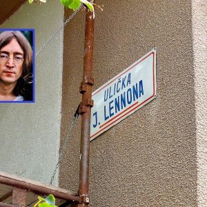 Parcik Johna Lennona